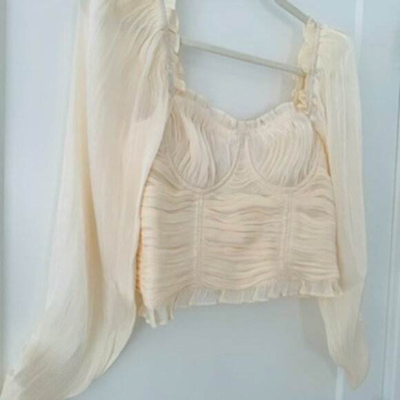 NWOT ASTR The Label JUNIE RUFFLE SQUARE NECK LONG SLEEVE TOP, S, Champagne - Picture 11 of 14